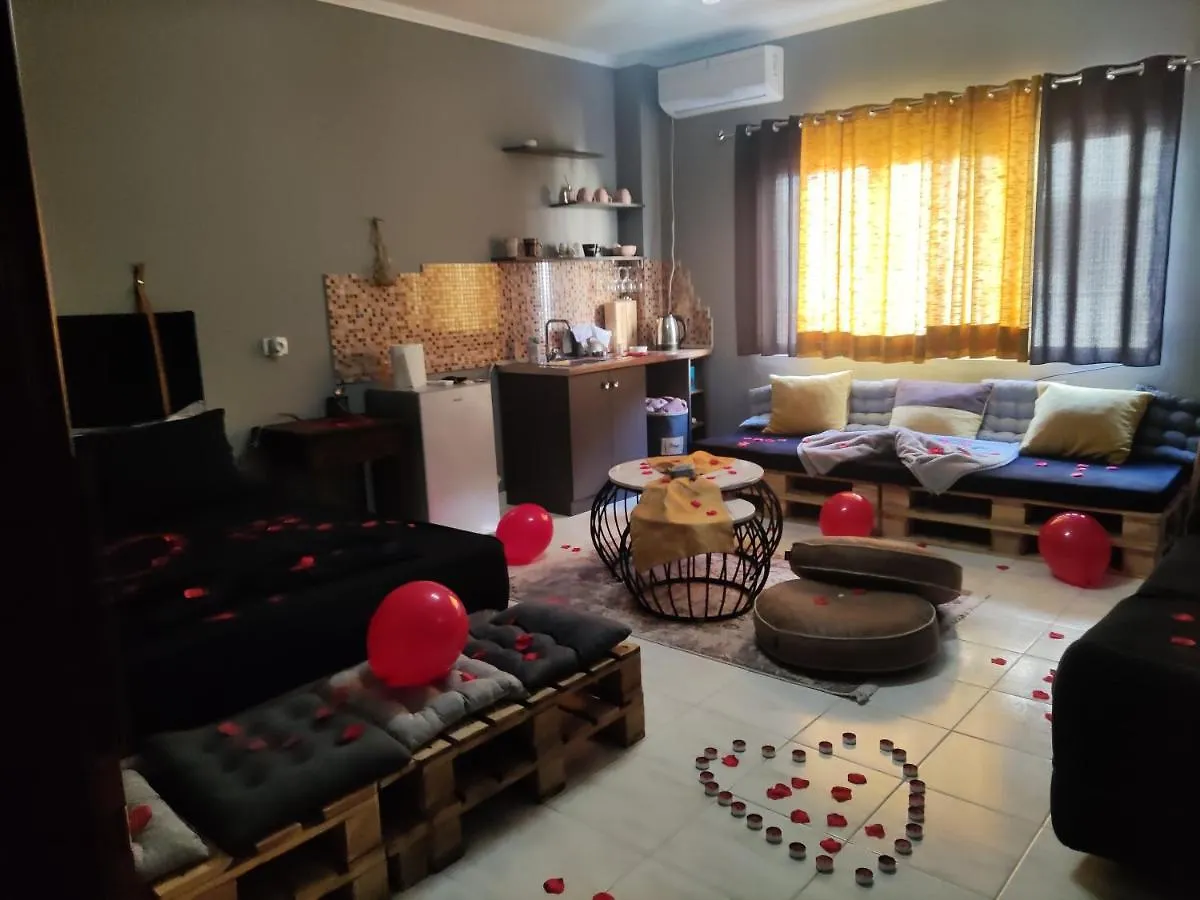 Koa Studio 1 Korce 0*,  Albania
