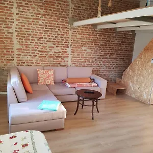  Apartment Yes2 Albania